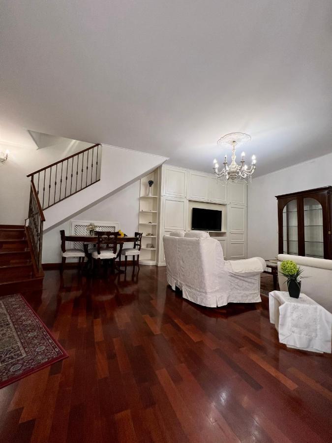Casa Vacanze Maridy Napoli Eksteriør billede