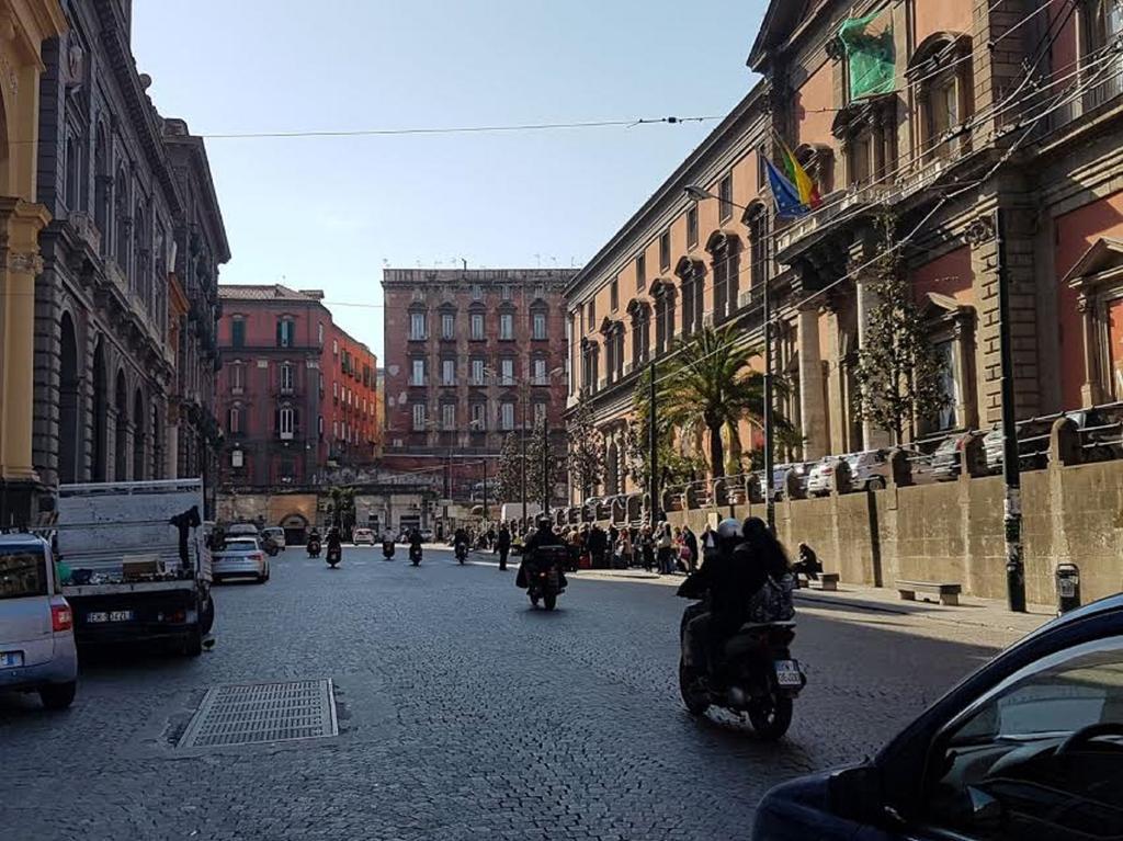 Casa Vacanze Maridy Napoli Eksteriør billede