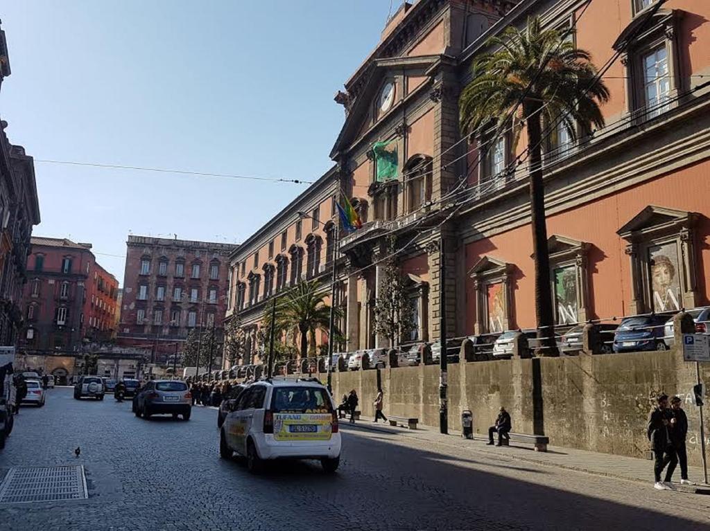 Casa Vacanze Maridy Napoli Eksteriør billede